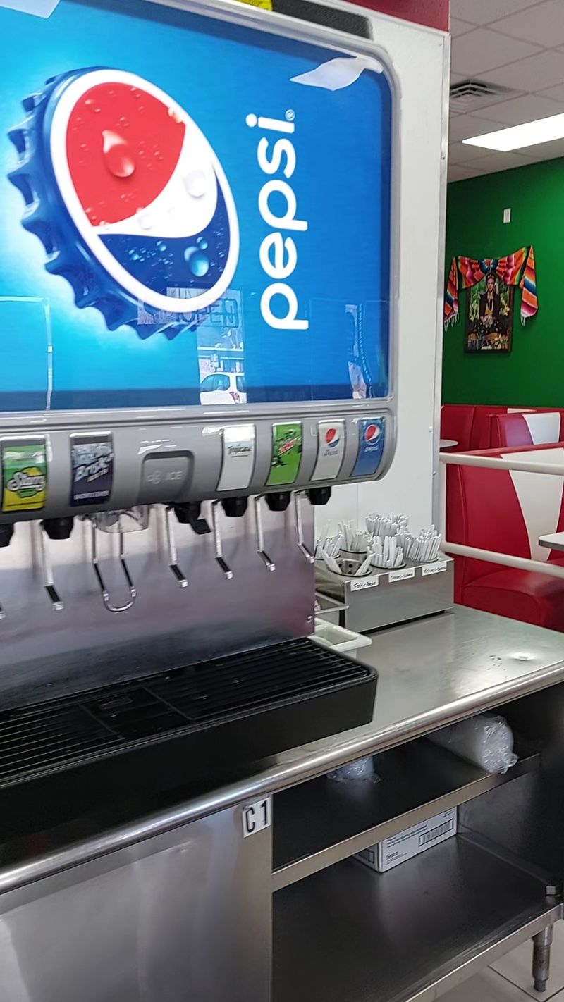 This Nebraska Mexican Counter Keeps Late-Night Burrito Runs Alive With Fast, No-Nonsense Flavor 19 Service With Zero Frills