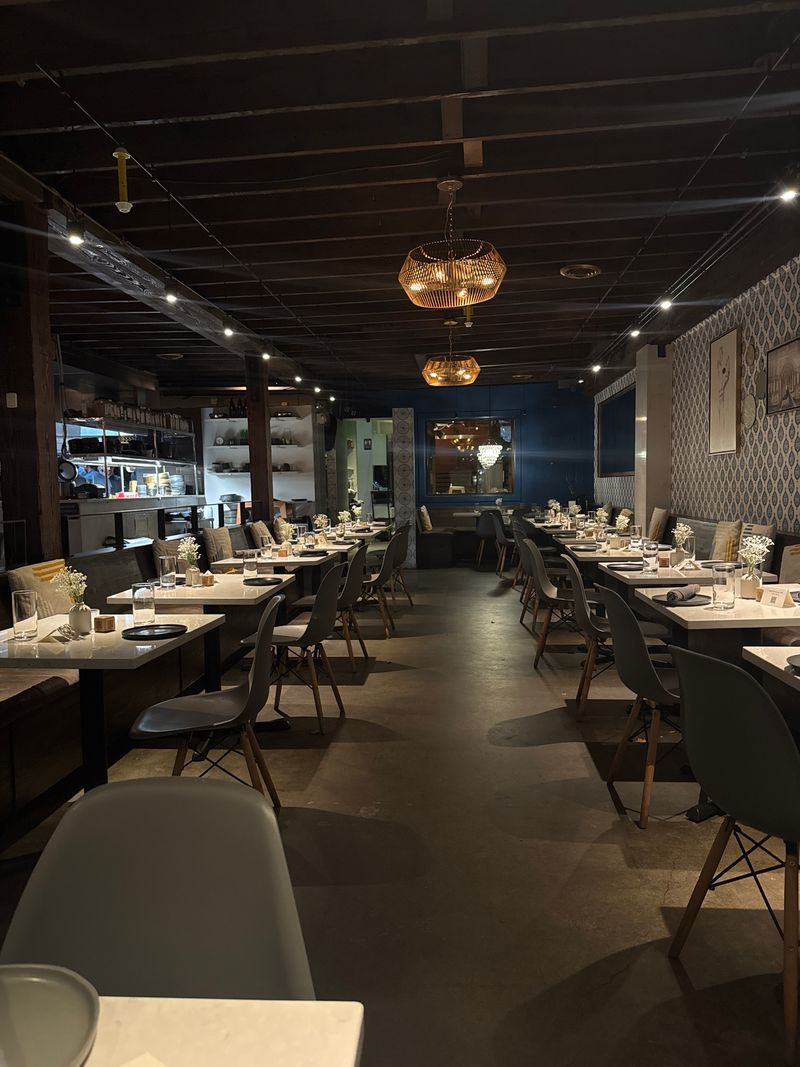 14 Washington Cafes Where Lunch Counters Fill Before Noon 12 Meesha Seattle, Washington