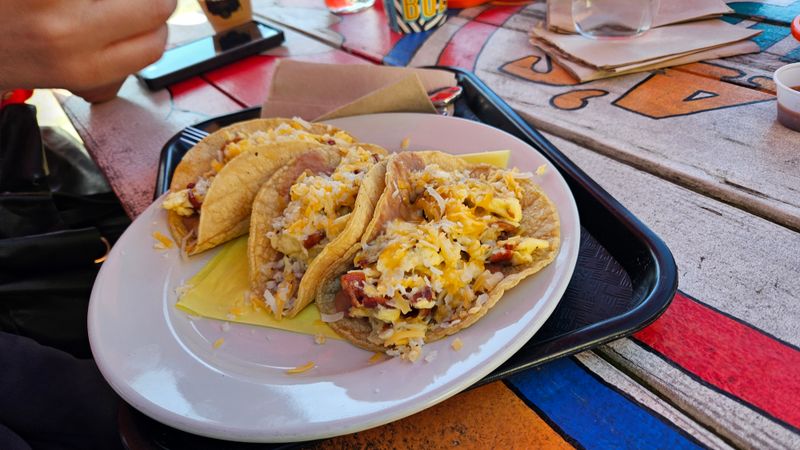 Lola's 7 Up Market & Deli - Carlsbad, California