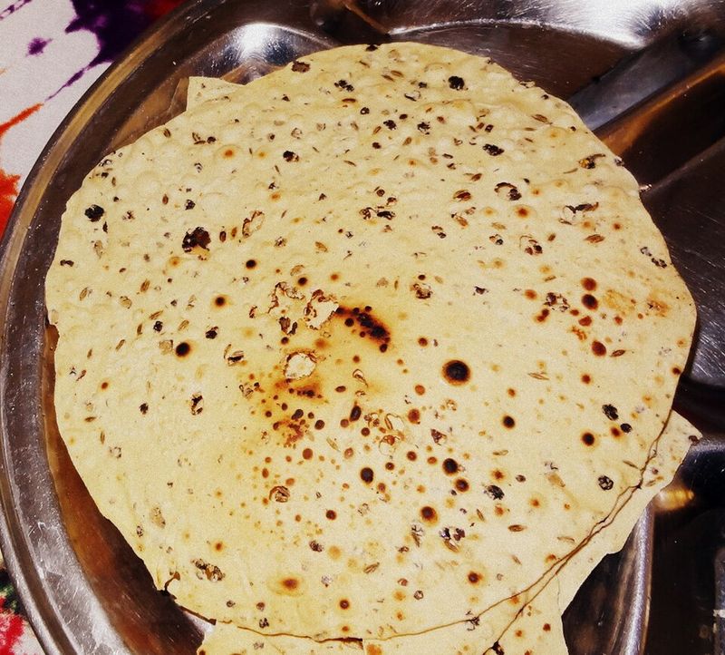 25 Indian Dishes That Win Over “No Spice” People 21 Papad