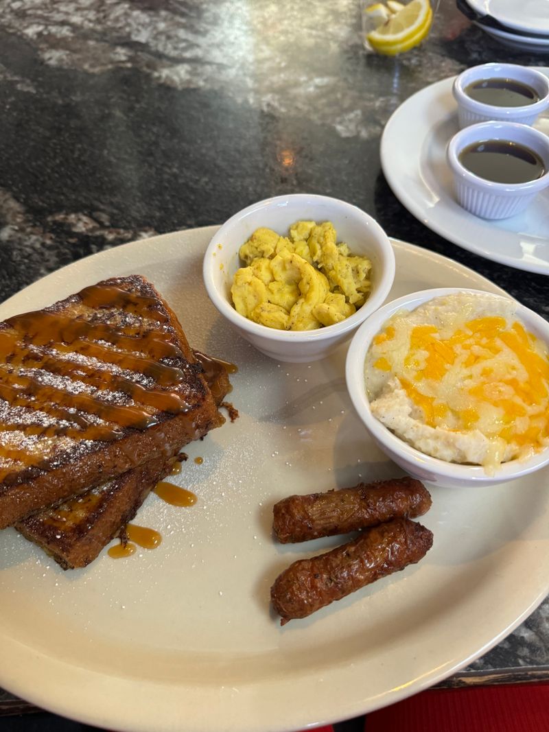 Johnny's World Famous Chicken & Waffles - College Park, Georgia