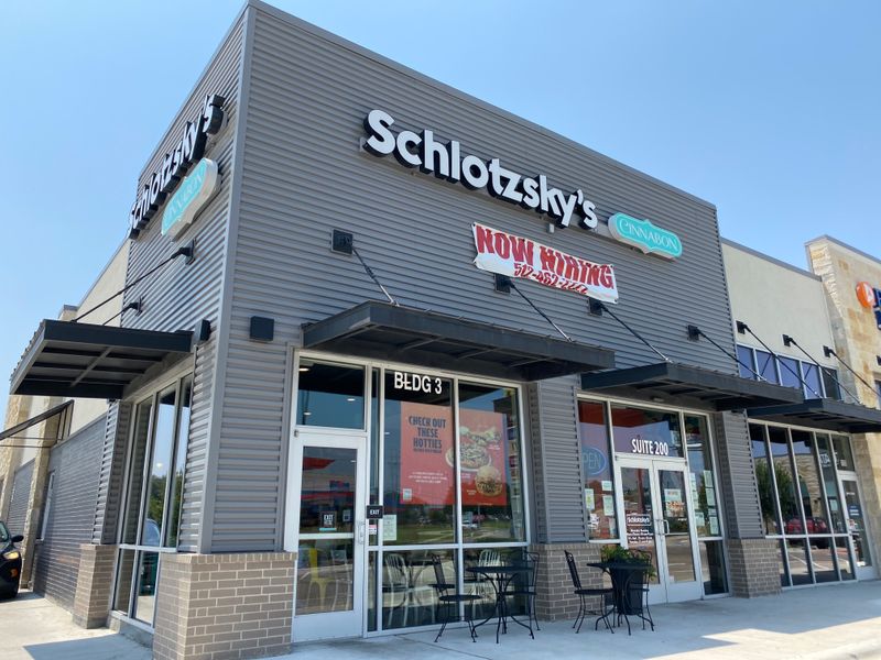 Schlotzskys and Cinnabon - Austin, Texas