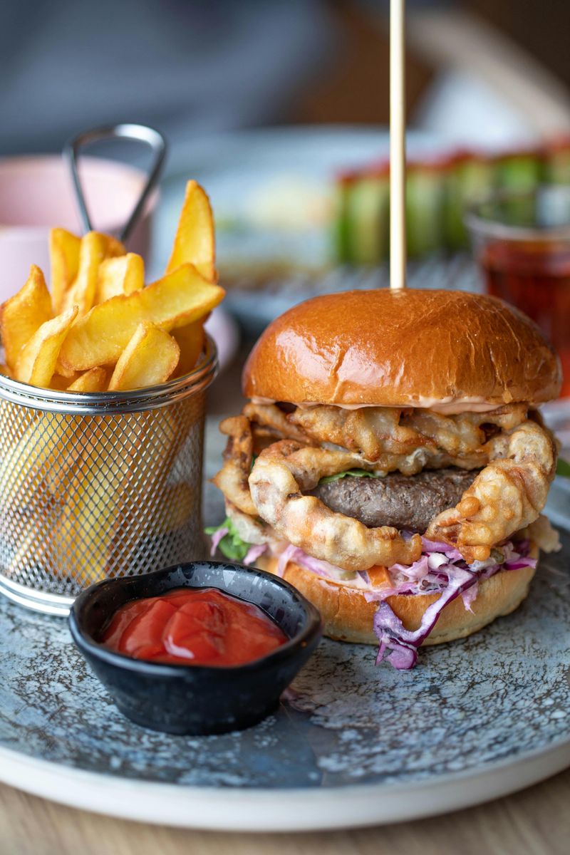 Special sauce burger