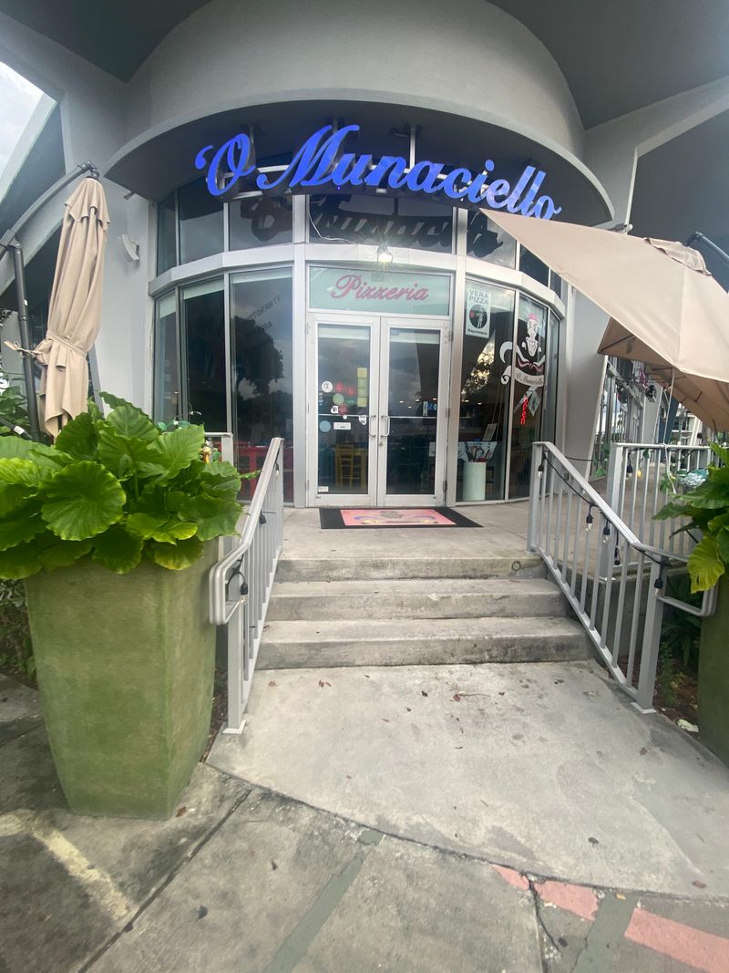 'O Munaciello MiMo District Neapolitan Pizza - Miami, Florida