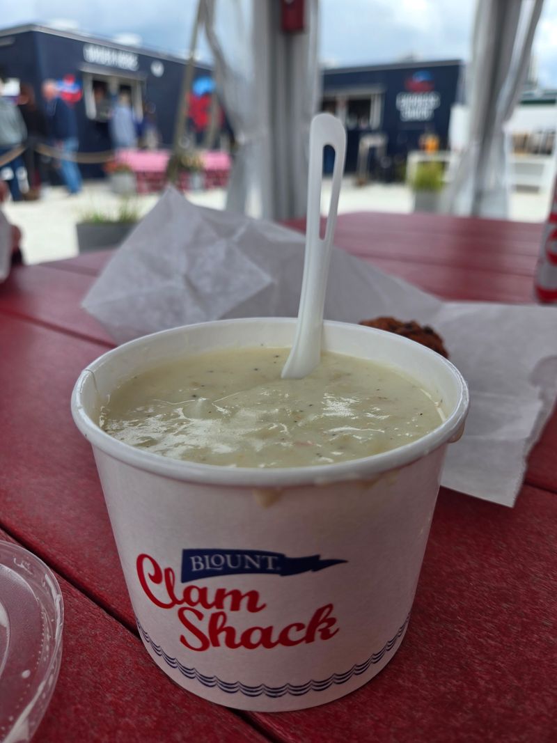 Blount Clam Shack on the Waterfront - Warren, Rhode Island