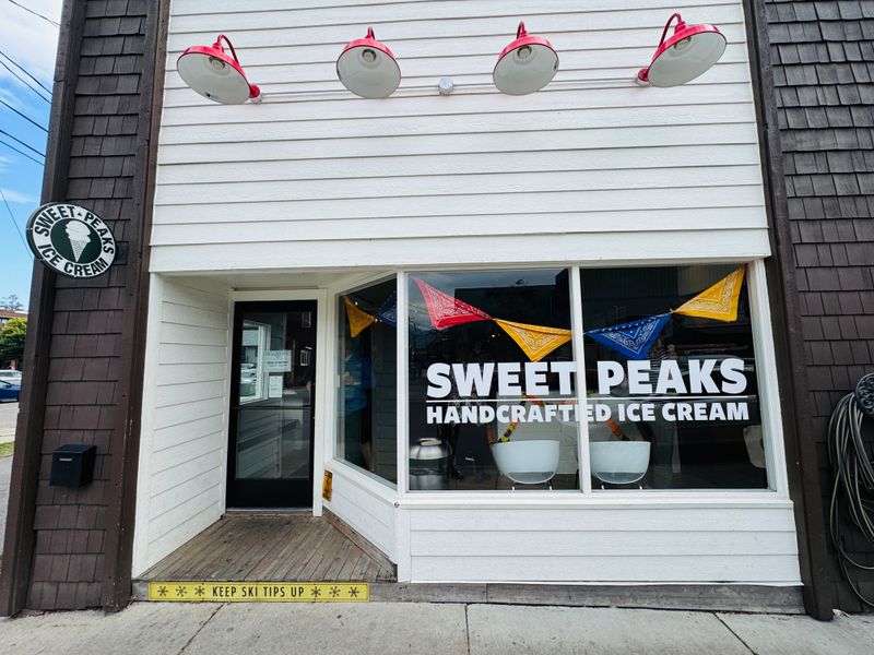 Sweet Peaks Ice Cream - Whitefish - Whitefish, Montana