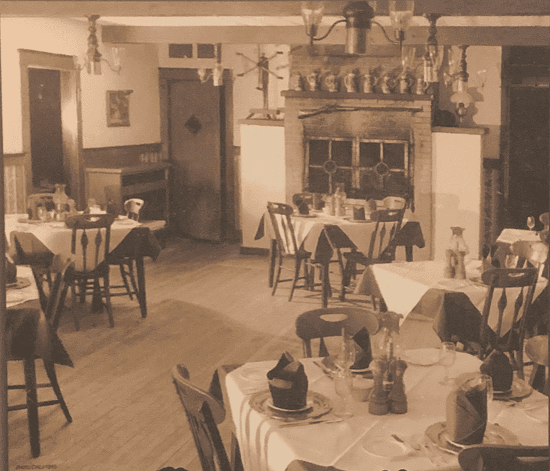 Red Circle Inn - Nashotah, Wisconsin