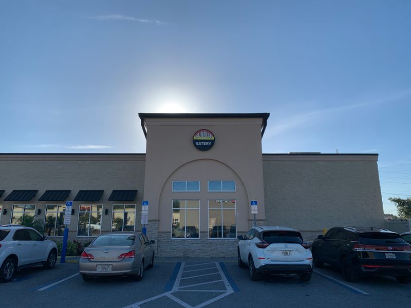 Sunrise Eatery - Zephyrhills, Florida