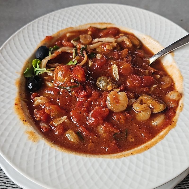 20 “Cheap” Meals That Still Outperform Restaurant Food 17 Bean stew