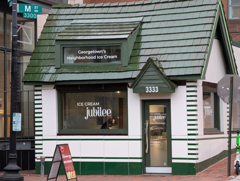 Jubilee - Ice Cream & Hot Donuts - Georgetown - Washington, District of Columbia