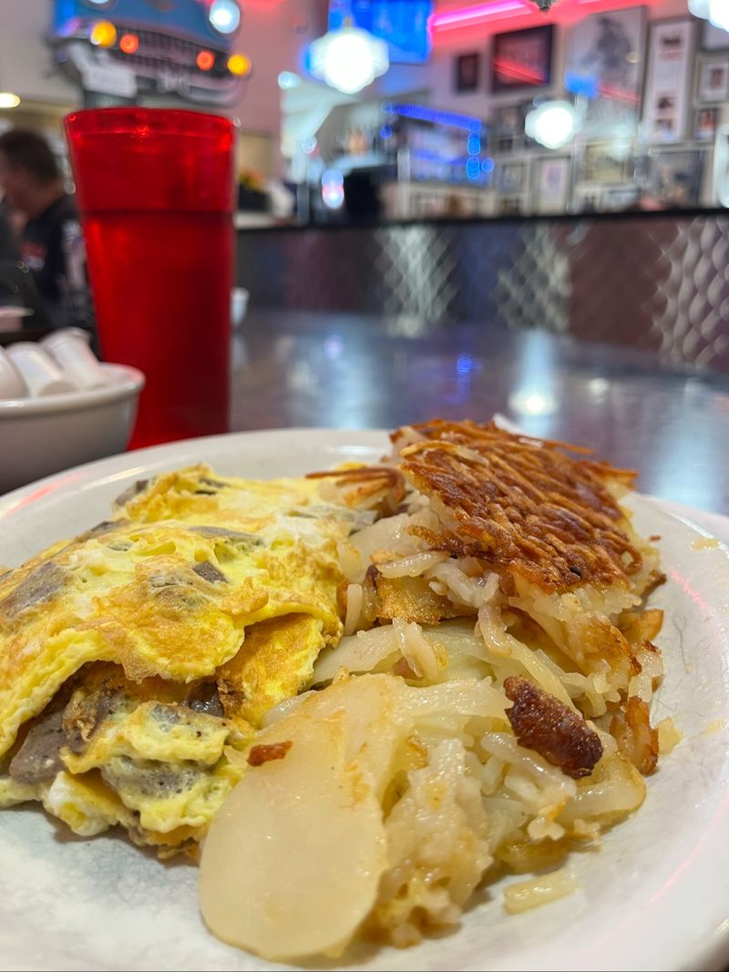 12 Ohio Diners Where Breakfast Plates Still Come Out Like a Local Promise 9 Tommy's Diner - Columbus, Ohio