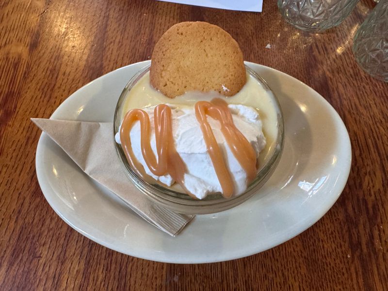 This North Carolina Fried Chicken Spot Has A Line That Moves Faster Than You’d Expect 16 Dessert Detours