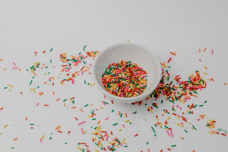 19 Holiday Cookies People Stopped Making - Big Mistake 18 Festive sprinkles