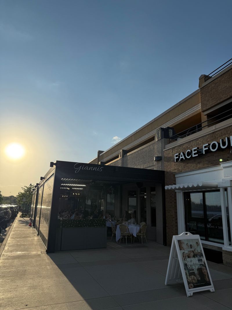 Gianni's Steakhouse - Wayzata, Minnesota