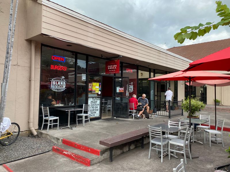 15 Hawaii Poke Counters Where The Fresh Cuts Sell Out Before Afternoon 16 Island Ono Loa Grill - Kailua-Kona, Hawaii