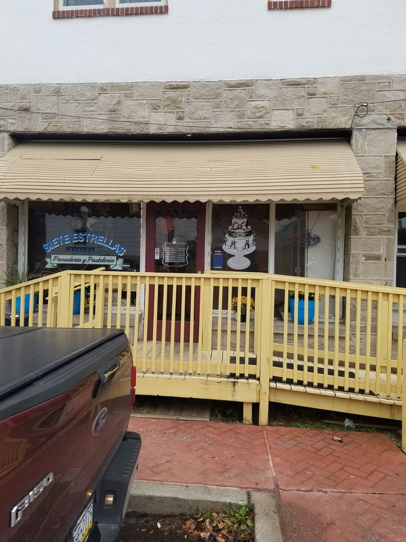 Panaderia Estrella - West Grove, Pennsylvania