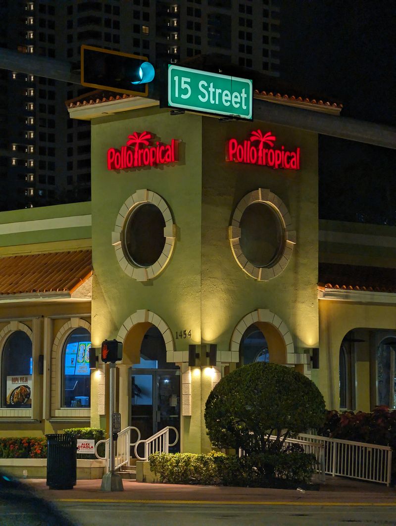 Pollo Tropical - Miami, Florida