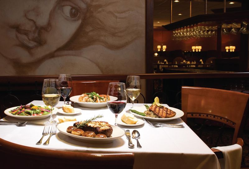 10 South Dakota Cafes Where Lunch Feels Like A Town Tradition 10 Minervas Restaurant - Sioux Falls, South Dakota