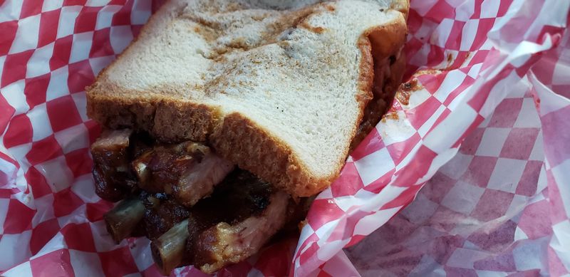 Craig Bros Bar-B-Q Cafe - De Valls Bluff, Arkansas