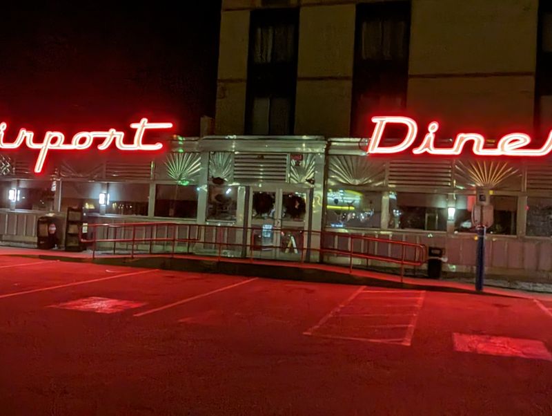 Airport Diner - Manchester, New Hampshire