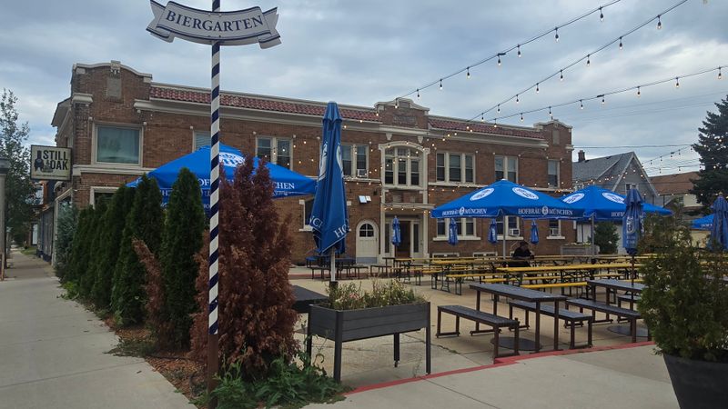 Parking and Neighborhood Stroll