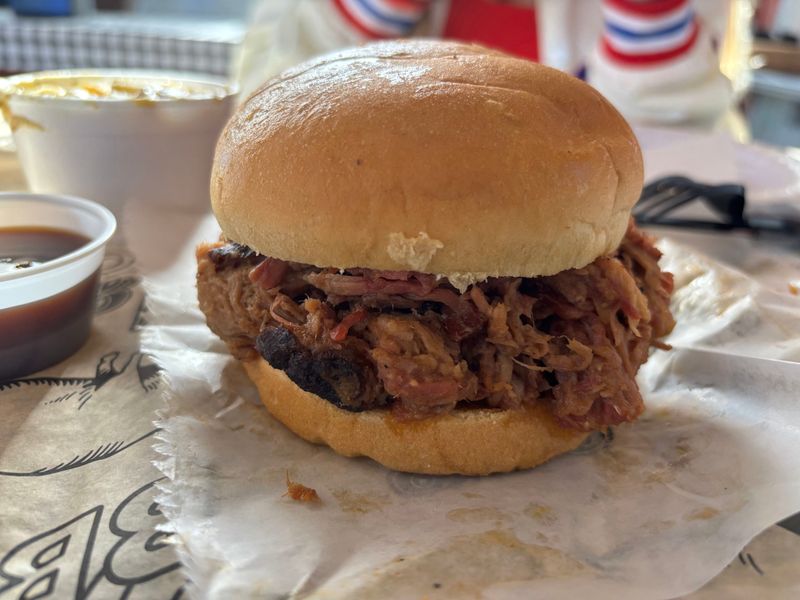 Pulled Pork Sandwich Classic