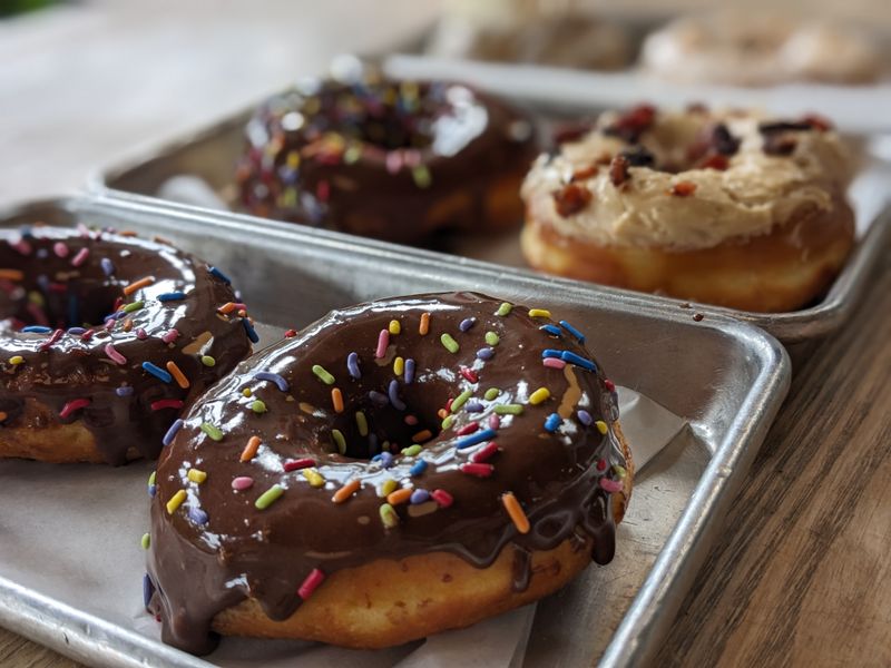 This Under-The-Radar Florida Bakery Had The Best Donuts - And Now It’s Just A Sweet Memory 10 The Reviews Tell Two Stories