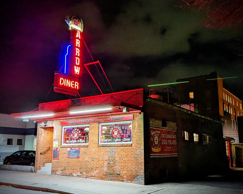 The Best Old-School Drive-In in Every State for Burgers, Fries, and Nostalgia 27 Red Arrow Diner - Manchester, New Hampshire