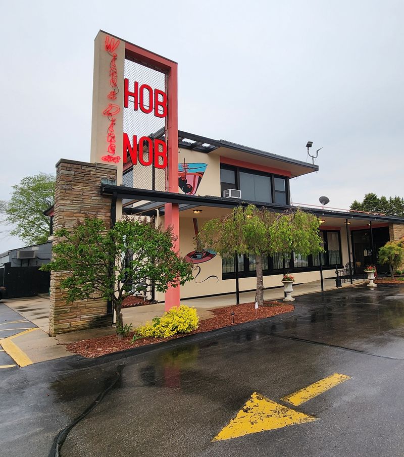 HOBNOB Restaurant - Racine, Wisconsin