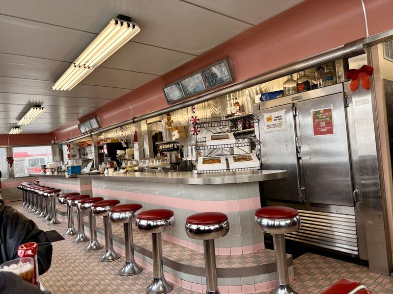 Friendly Service and Retro Vibes