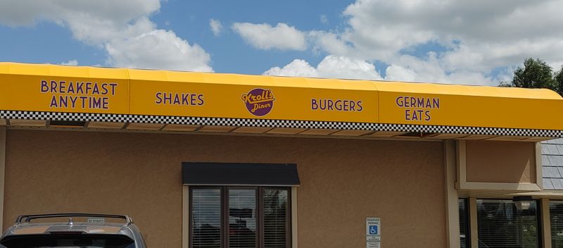 This North Dakota Café Looks Ordinary Until The First Forkful Proves Otherwise 11 Service, Hours, and Local Vibes