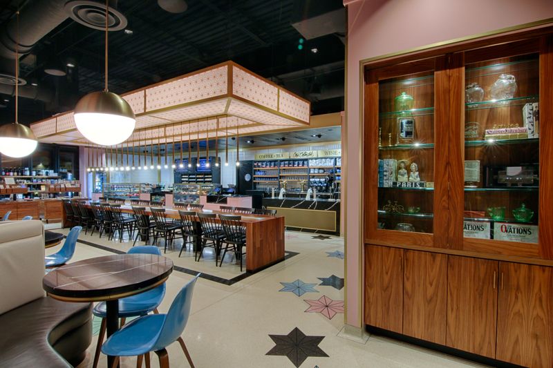 The Glass Knife - Winter Park, Florida