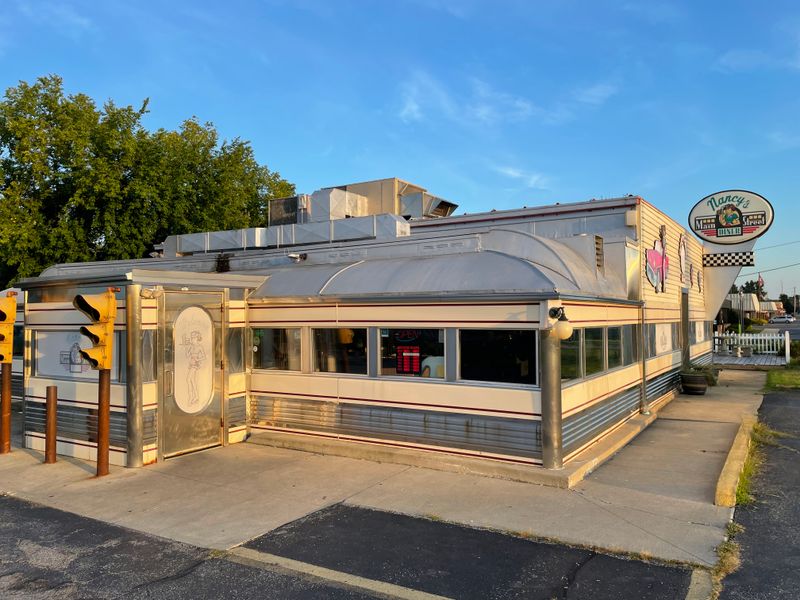 Nancy's Main Street Diner - Grafton, Ohio