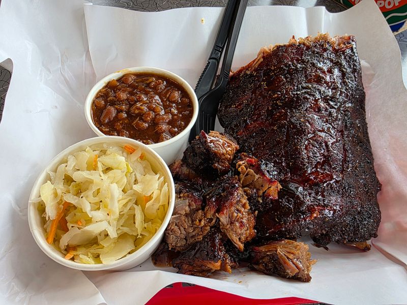 This Missouri BBQ Joint Smokes So Slowly, The Best Plates Disappear First 11 Bogart Beans, Sweet Smoke In A Cup