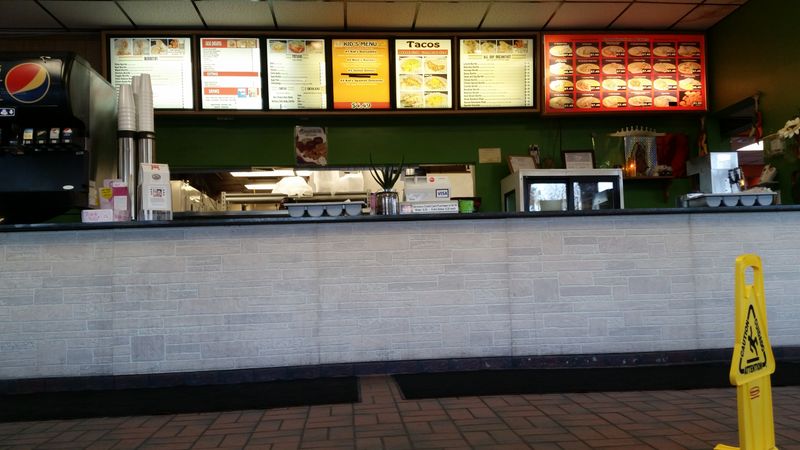 This Nebraska Mexican Counter Keeps Late-Night Burrito Runs Alive With Fast, No-Nonsense Flavor 15 Quick Tips For First Timers