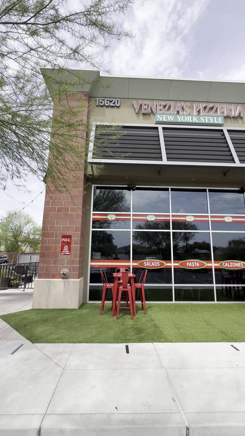 Venezia's New York Style Pizzeria - Phoenix, Arizona