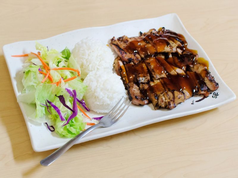 14 Washington Teriyaki Shops Serving Portions So Big Locals Save Half For Later 10 Wok Teriyaki IX - Tacoma, Washington