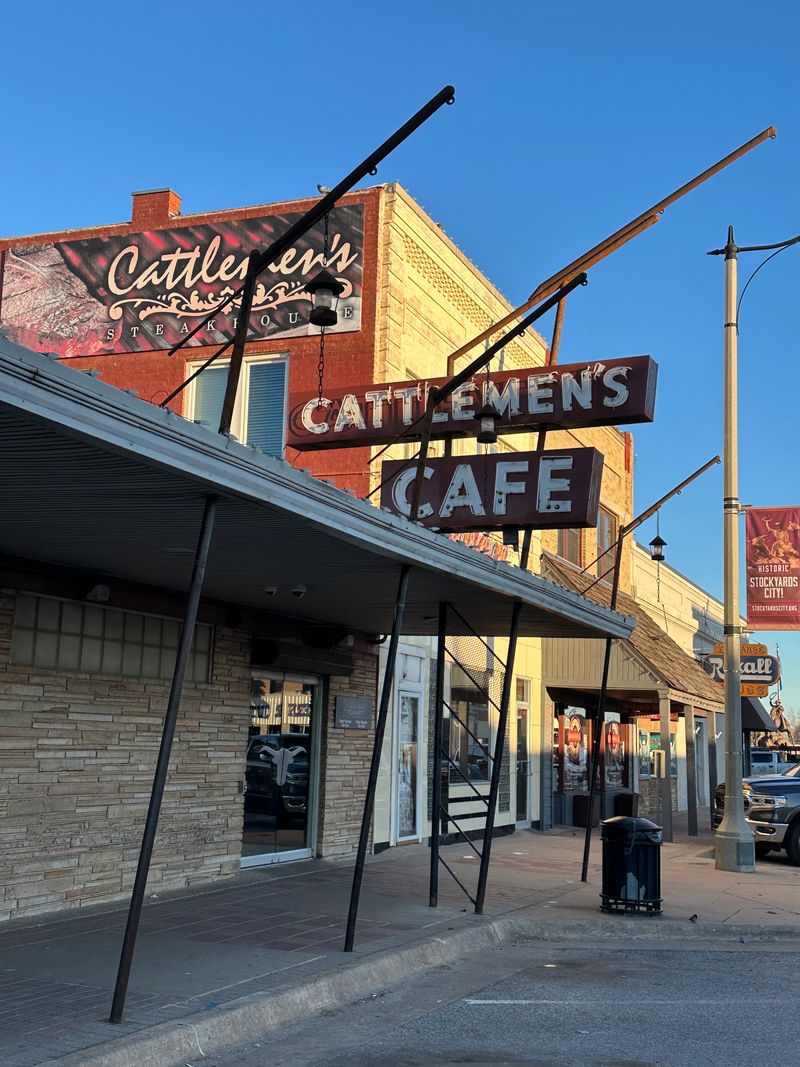 The Best Old-School Drive-In in Every State for Burgers, Fries, and Nostalgia 34 Cattlemen's Steakhouse - Oklahoma City, Oklahoma