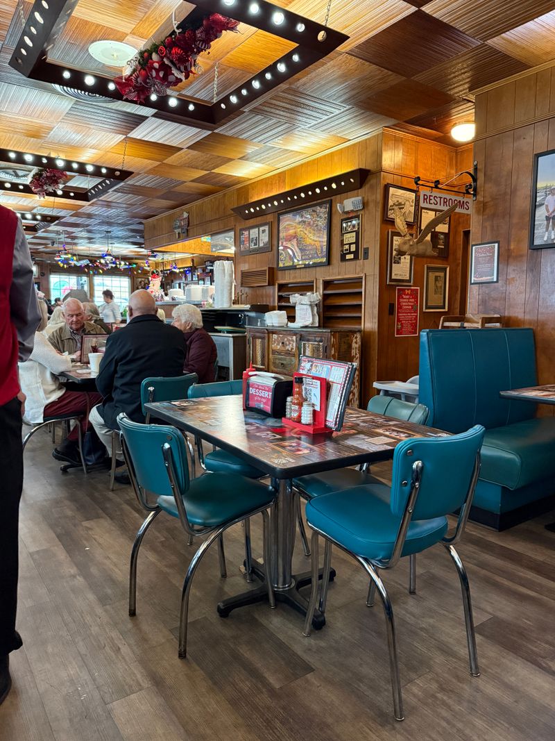 This North Carolina BBQ Lodge Serves Pulled Pork The Old Way Locals Say Is Worth The Drive 15 Local Love and High Ratings