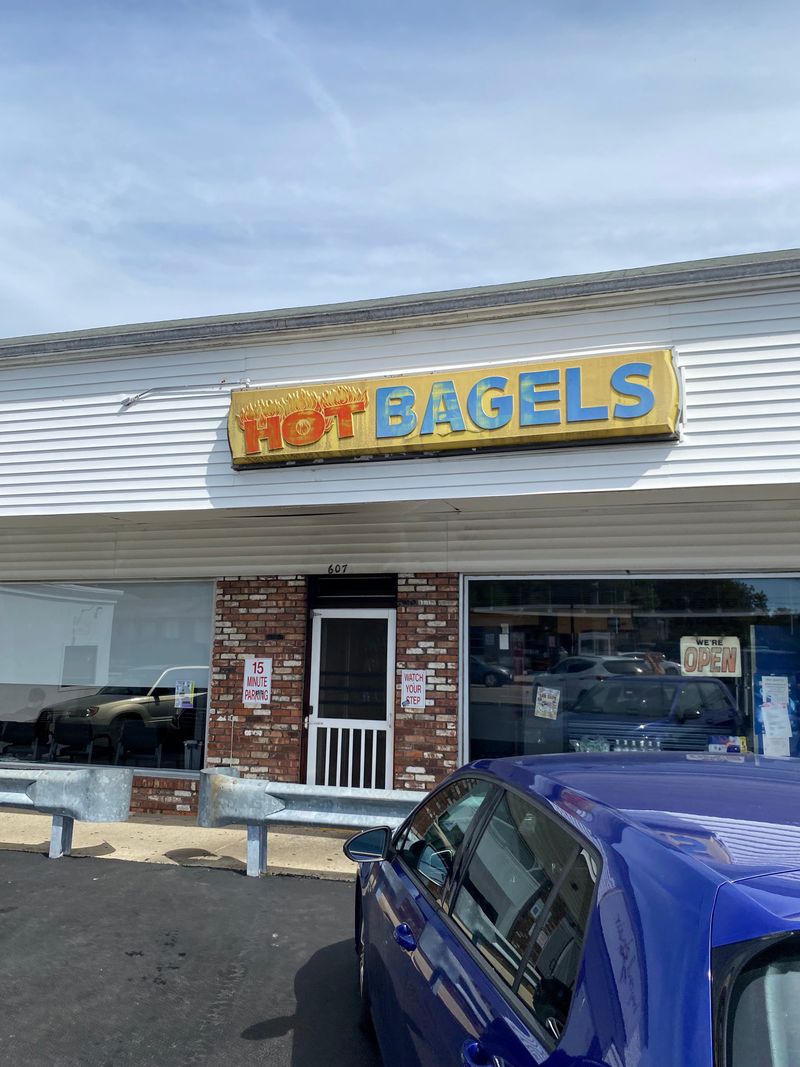 12 New Jersey Bagel Shops Where The Morning Rush Starts Before The Sun Does 7 Hot Bagels - Fair Lawn, New Jersey