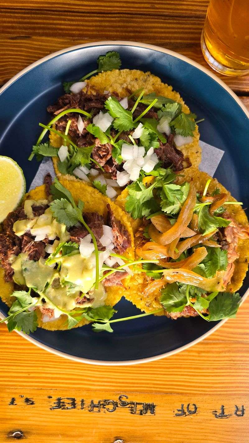 Tacos Valentina - Kansas City, Missouri