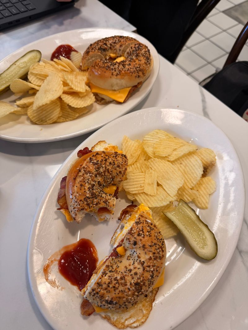 12 New Jersey Bagel Shops Where The Morning Rush Starts Before The Sun Does 17 Bagel Chateau - Madison, New Jersey