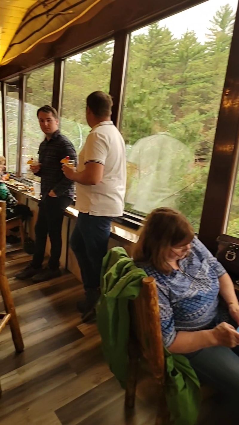 This Wisconsin Supper Club Still Draws Crowds For One Steak Everyone Talks About 13 Attentive, Midwest-Warm Service