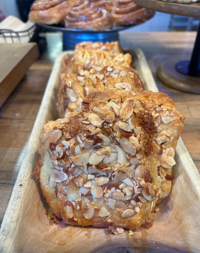 Bear Claws With Almond Soul