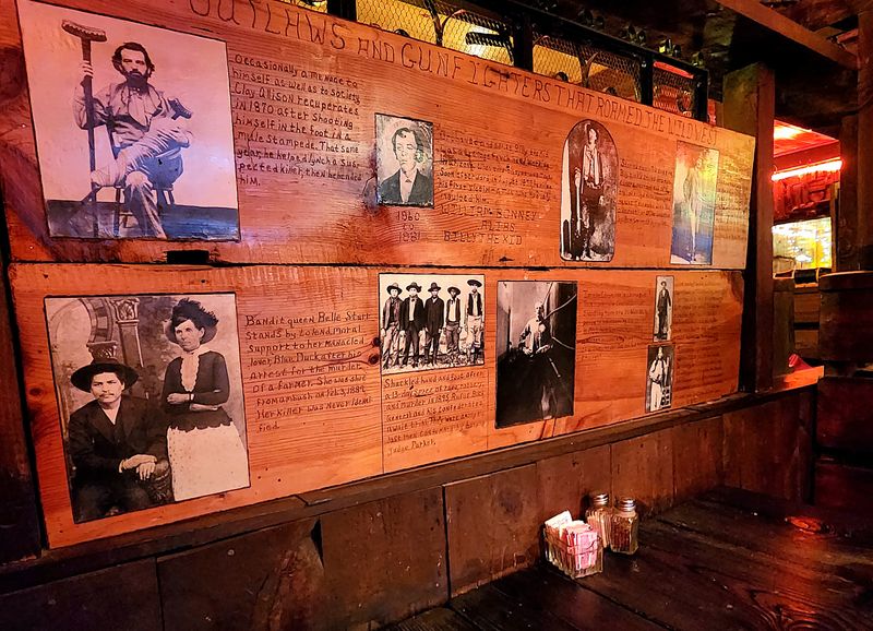 Old West Atmosphere Without The Gimmicks