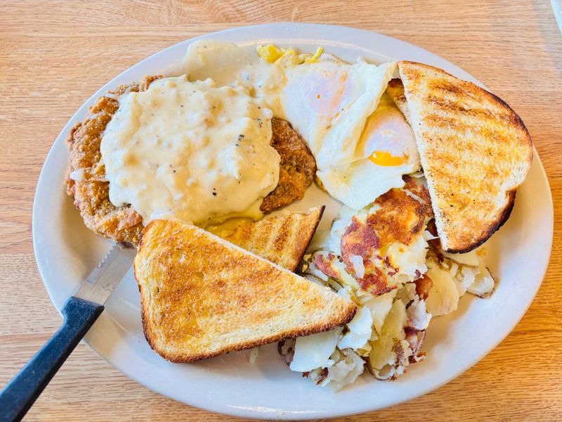 Classic Chicken Fried Steak Plate