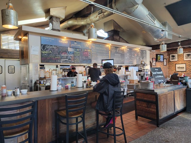 Demetri's - Homewood, Alabama