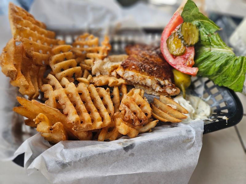 Dockside Dave's - Madeira Beach, Florida