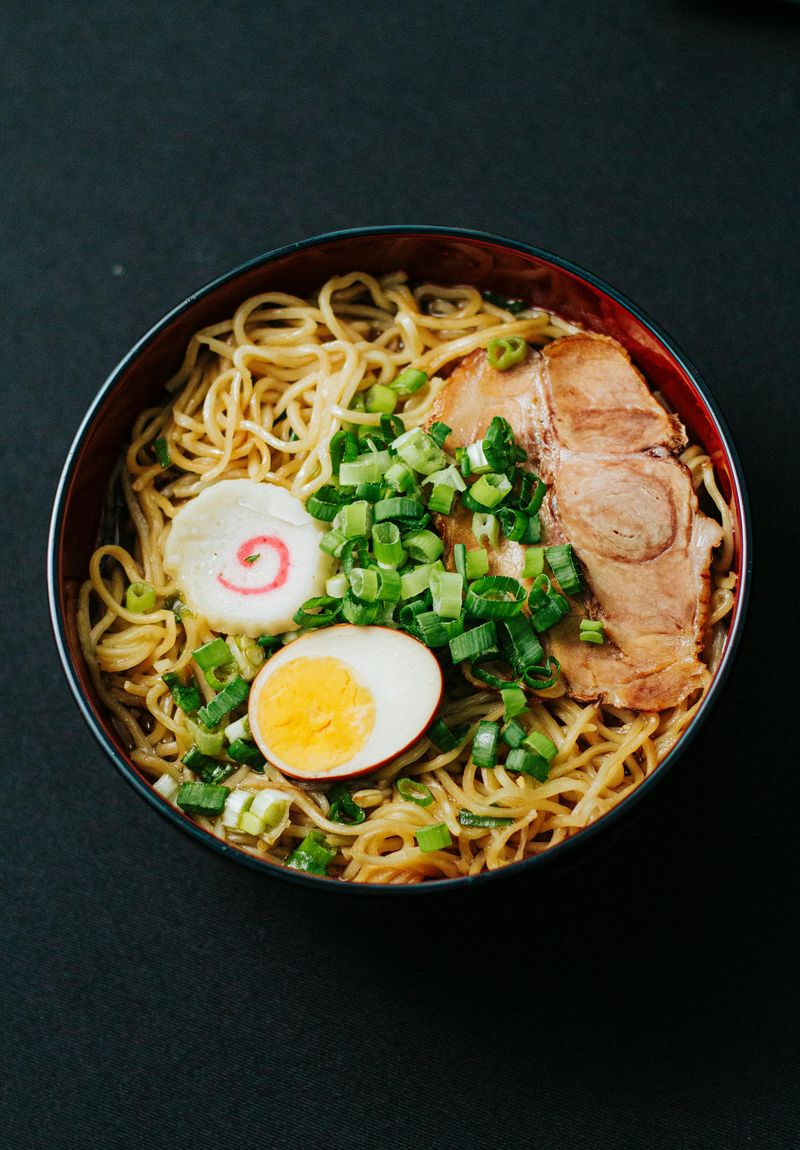 21 Meals People Associate With “Giving Up for the Night” 18 Ramen bowl