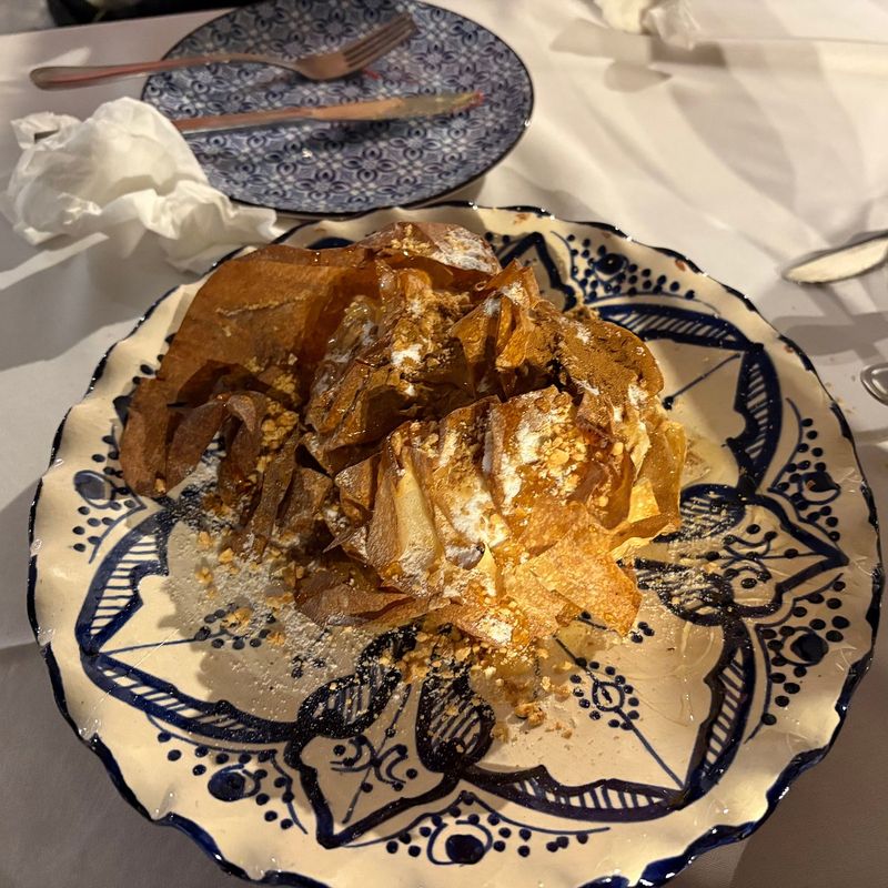 24 Foods That Feel Like a Scam Once You Learn the Truth 3 Gold flakes